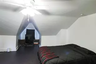 227 9th St, Pittsburgh, PA 15215 - Photo 12