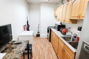 227 9th St, Pittsburgh, PA 15215 - Photo 6