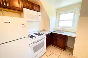 5544 Baywood St, Pittsburgh, PA 15206 - Photo 4