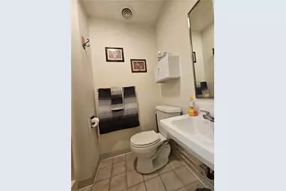 1637 N Main Street Ext, Center Township, PA 16001 - Photo 16
