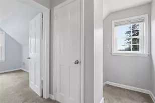 2012 Pleasant St, Bethel Park, PA 15102 - Photo 22