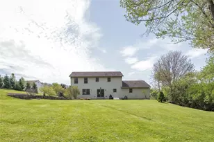 9227 Marshall Rd, Cranberry Township, PA 16066 - Photo 6