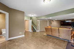7031 Pinehurst Dr, Collier Township, PA 15142 - Photo 32