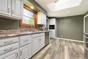 131 Sylvania Dr, South Park, PA 15236 - Photo 10