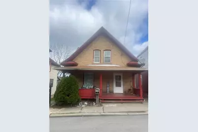 827 Morton St, New Castle, PA 16101 - Photo 1