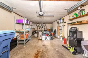 407 Nike Dr, Pittsburgh, PA 15235 - Photo 20
