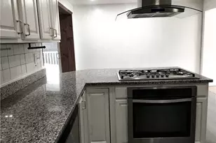 379 Millet Ln, Pittsburgh, PA 15236 - Photo 10
