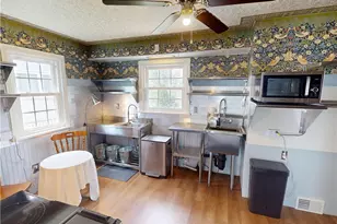 108 E Muntz Ave, Twp of But SW, PA 16001 - Photo 10