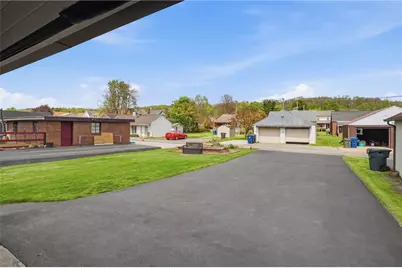 140 Wampum Ave, Ellwood City, PA 16117 - Photo 42