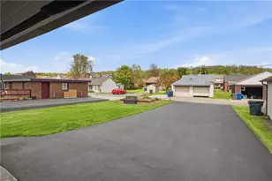140 Wampum Ave, Ellwood City, PA 16117 - Photo 42