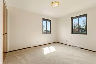 4972 Field Acres Dr, Hampton, PA 15044 - Photo 24