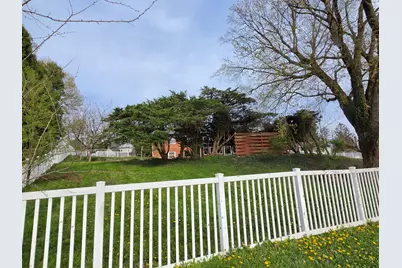 512 Ridgeway Avenue, Grove City Boro, PA 16127 - Photo 14