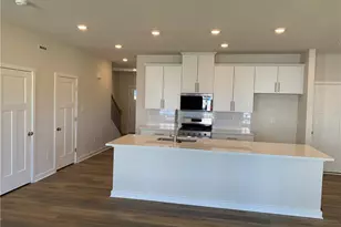 1010 Madisyn Ln, Middlesex Township, PA 16059 - Photo 2
