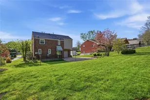 1816 Vollmer Dr, Pittsburgh, PA 15116 - Photo 34