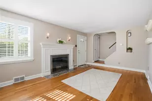 1816 Vollmer Dr, Pittsburgh, PA 15116 - Photo 6