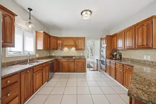 113 Foxwood Dr, Pittsburgh, PA 15090 - Photo 8