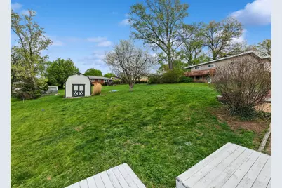 709 Farview Drive, Hempfield Township, PA 15601 - Photo 6