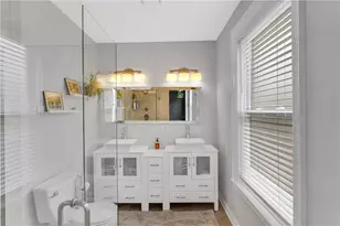 365 Pennsylvania Ave, Oakmont, PA 15139 - Photo 22