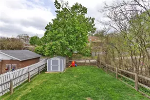 365 Pennsylvania Ave, Oakmont, PA 15139 - Photo 38