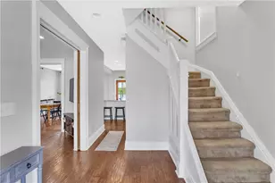 365 Pennsylvania Ave, Oakmont, PA 15139 - Photo 6