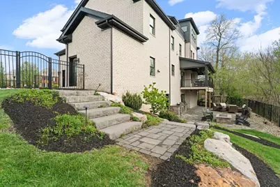 1044 Diane Lane, Indiana Township, PA 15024 - Photo 2