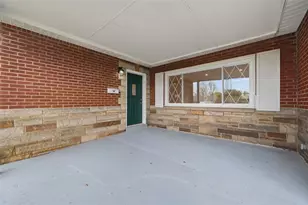 2745 Van Buren Dr, Lower Burrell, PA 15068 - Photo 6