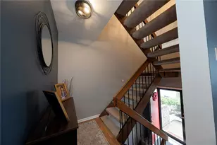 184 Birch Ct, Ross Twp, PA 15237 - Photo 2