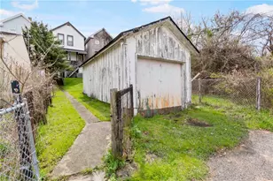 607 Park Ave, Clairton, PA 15025 - Photo 20