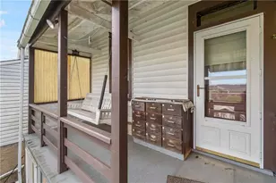 607 Park Ave, Clairton, PA 15025 - Photo 2
