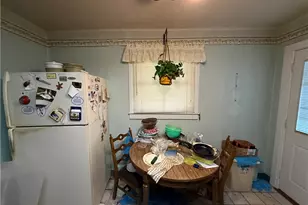 609 E 18th Ave, Munhall, PA 15120 - Photo 10