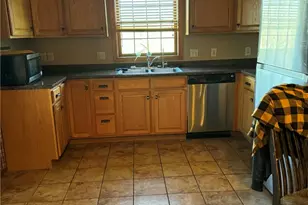 30 Summit St, Clarksville, PA 15322 - Photo 8
