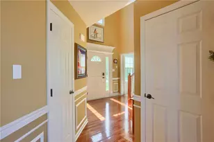 135 Springhill Dr, North Fayette, PA 15071 - Photo 6