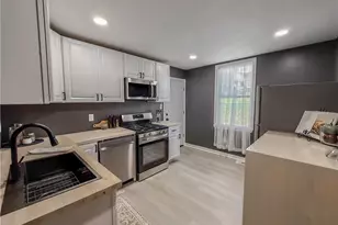 239 Paul St, Pittsburgh, PA 15211 - Photo 10