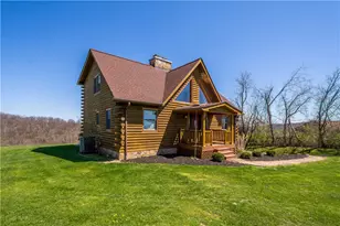 290 Washington Ave, Mt Pleasant Twp, PA 15340 - Photo 4