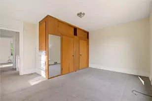 111 E Wallace Ave, New Castle, PA 16101 - Photo 12
