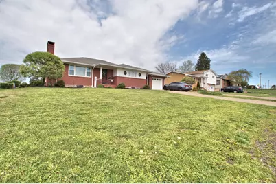 122 Ravine Avenue, Westmont Hilltop School District, PA 15905 - Photo 4