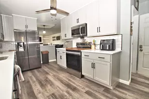 122 Ravine Ave, Westmont Hilltop School District, PA 15905 - Photo 6