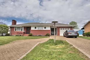 122 Ravine Ave, Westmont Hilltop School District, PA 15905 - Photo 2