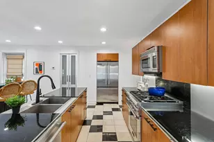 211 S Margery Dr, Pittsburgh, PA 15238 - Photo 10