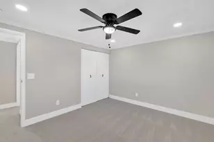 1051 Forest Ave, Ross Twp, PA 15202 - Photo 30