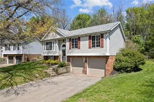 1014 Lexington Dr, Aliquippa, PA 15001 - Photo 2