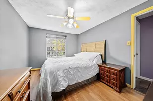 1014 Lexington Dr, Aliquippa, PA 15001 - Photo 12