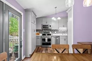 1014 Lexington Dr, Aliquippa, PA 15001 - Photo 6