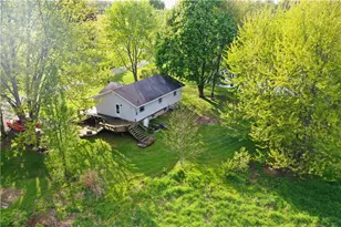 28 Bell Rd, Wolf Creek Township, PA 16127 - Photo 4