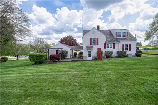 2112 Clayton Rd, White Township, PA 15010 - Photo 2