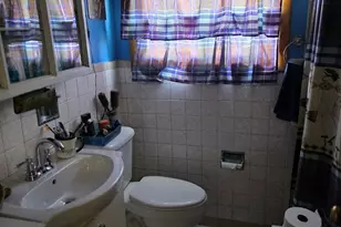 1061 Broadway St, Dunbar Township, PA 15455 - Photo 10