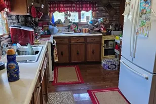 1061 Broadway St, Dunbar Township, PA 15455 - Photo 8