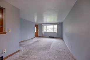 219 Dodds Rd, Penn Township, PA 16002 - Photo 4