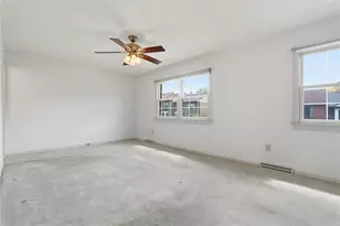 670 Woodcrest Dr, Robinson Twp, PA 15205 - Photo 22