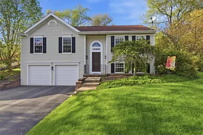 317 Glencove Dr, Allegheny Township, PA 15068 - Photo 1